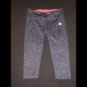 cropped leggings